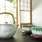Base Karasuma Imadegawa